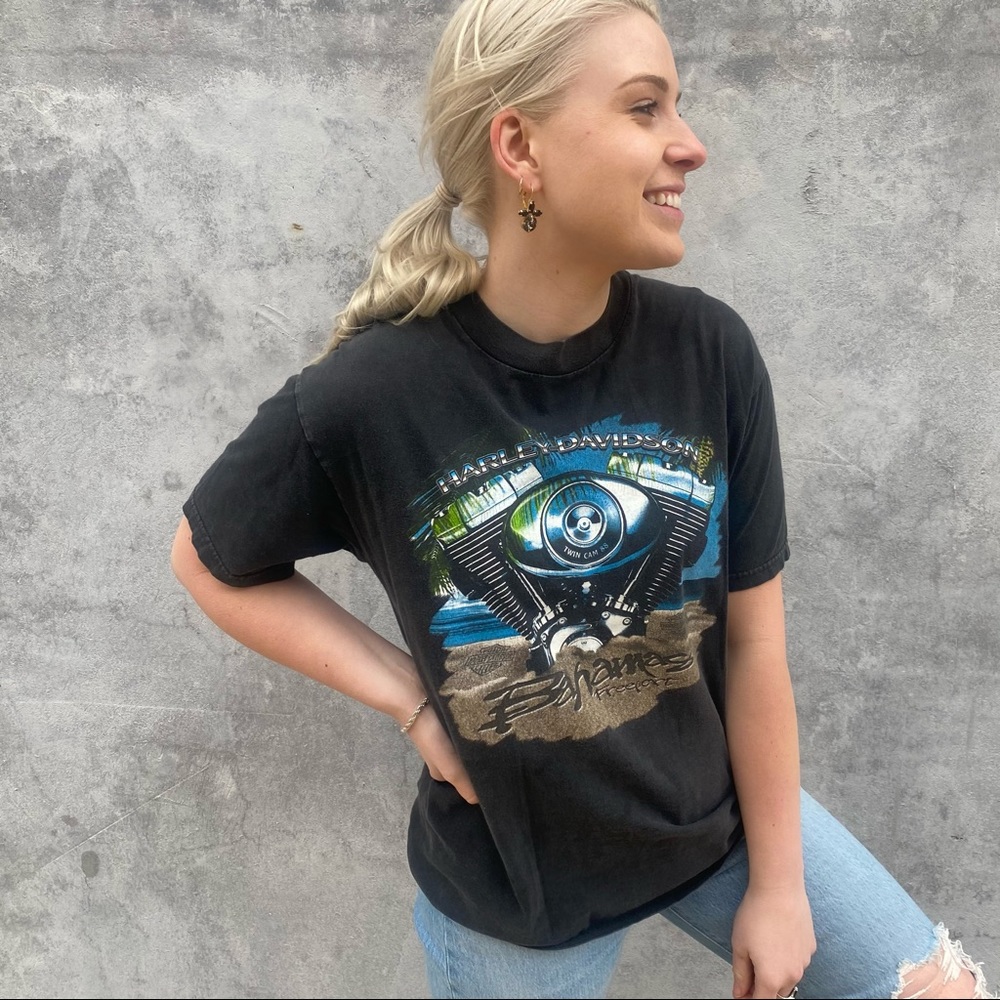 VINTAGE Harley Davidson Graphic Tee Bahamas - Picture 2 of 9